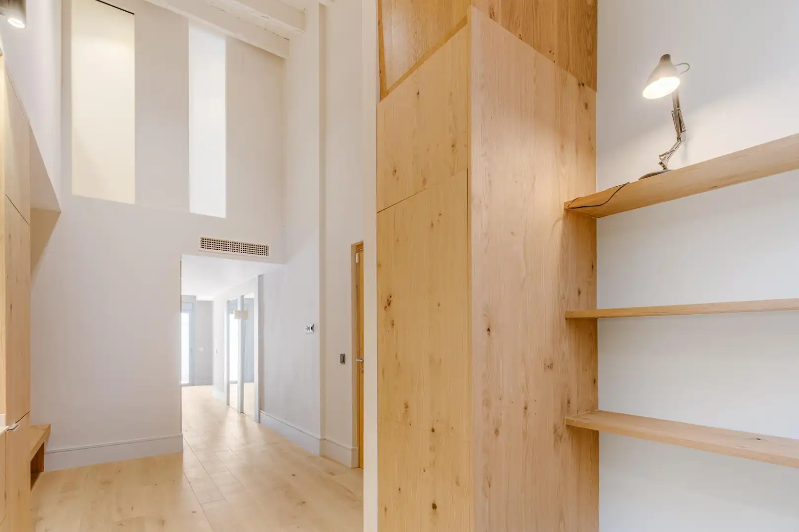 Flat for sale in Barcelona  with Air Conditioner, Heating and Parquet flooring