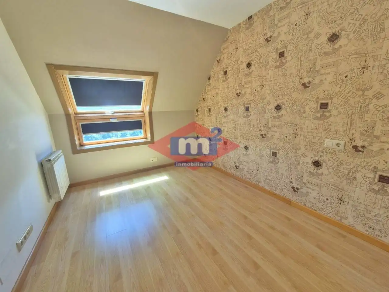 Habitación de Ático en venta en Salceda de Caselas con Calefacción, Terraza y Trastero