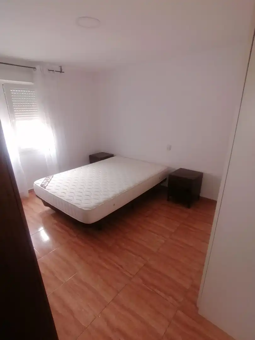 Bedroom of Flat for rent in Gijón   with Heating, Parquet flooring and Furnished