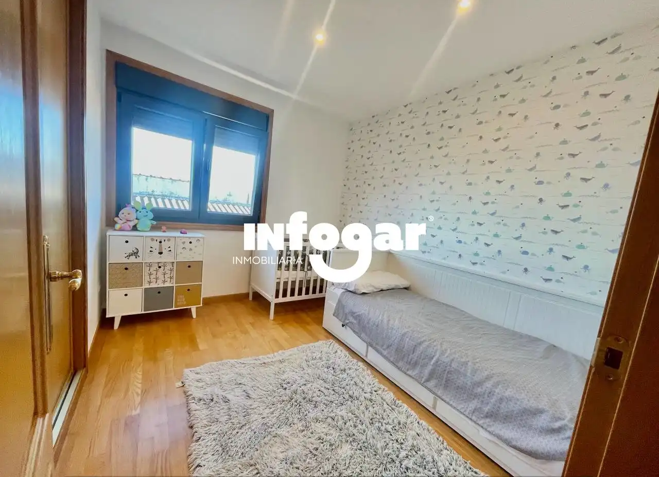 Bedroom of Flat for sale in A Guarda    with Heating, Storage room and Furnished