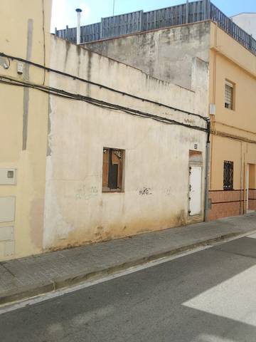 Terreno residencial en Venta en Carrer del Mar en Cerdanyola Nord