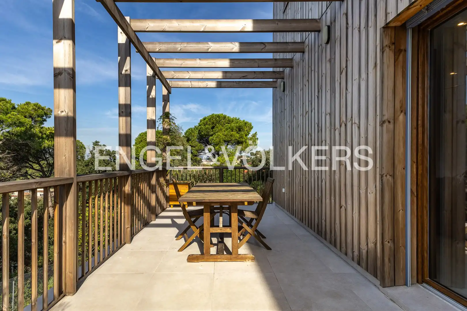 Terrassa de Casa o xalet en venda en La Floresta
