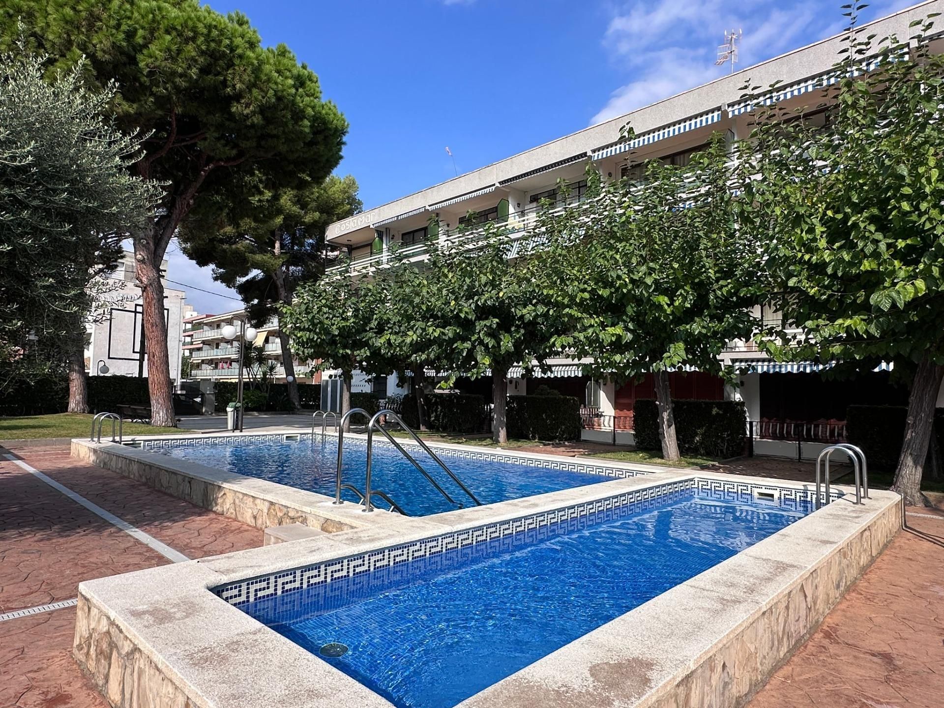 Piscina de Piso en venta en Cunit con Terraza, Balcón y Piscina comunitaria