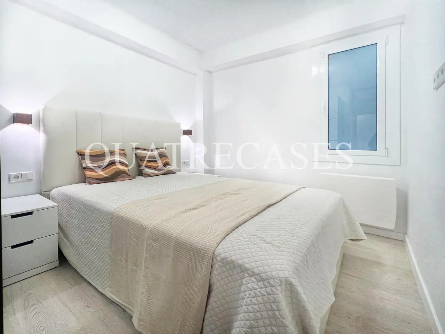 Piso con terraza en venta en Carrer del Rosselló, imagen 35