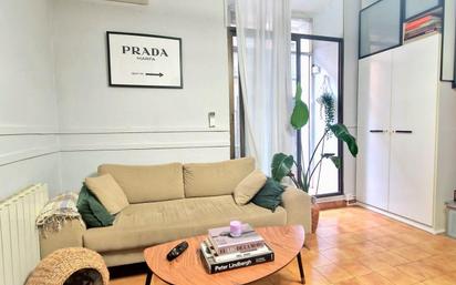 Living room of Flat for sale in  Madrid Capital  with Air Conditioner and Terrace