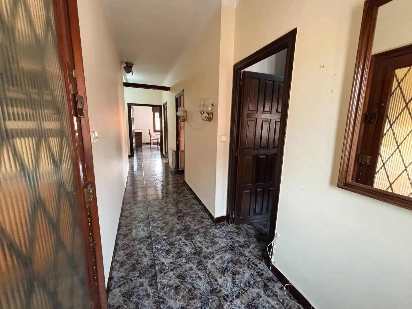 Casa aparellada amb jardí en venda a Carrer de la Barca 3, imagen 11