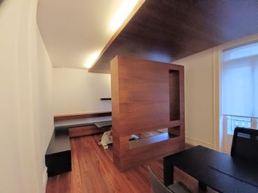 Office space with balcony to rent in Rúa Lepanto 2