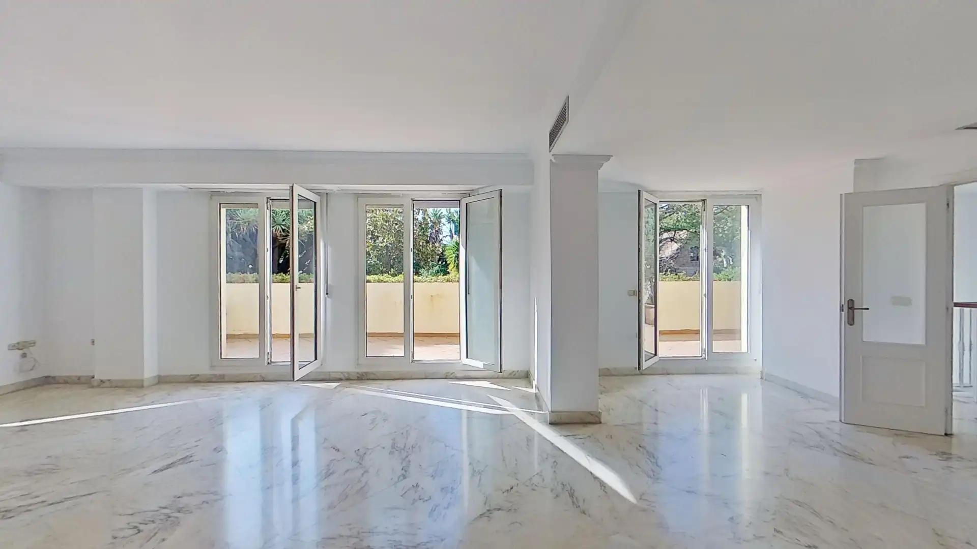 Sala de estar de Piso en venta en Málaga