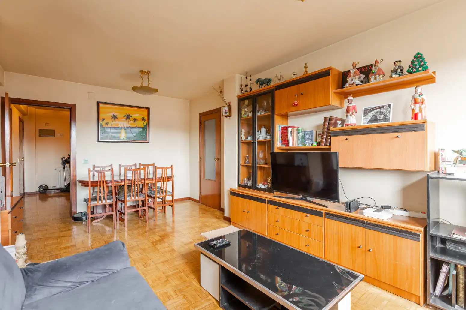 Living room of Flat for sale in  Pamplona / Iruña  with Heating and Parquet flooring