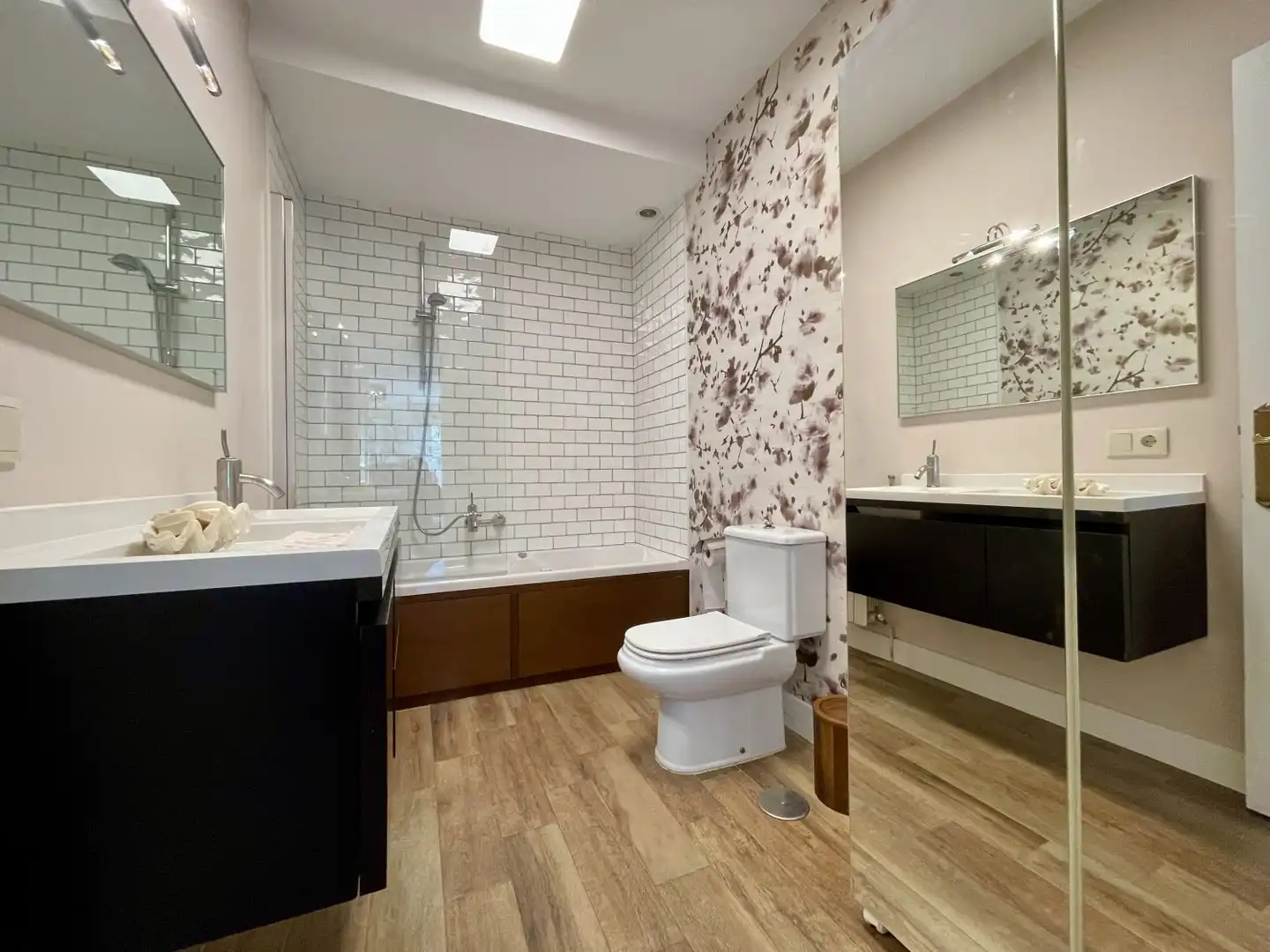 Bathroom of Houses for sale in Cambre   with Heating