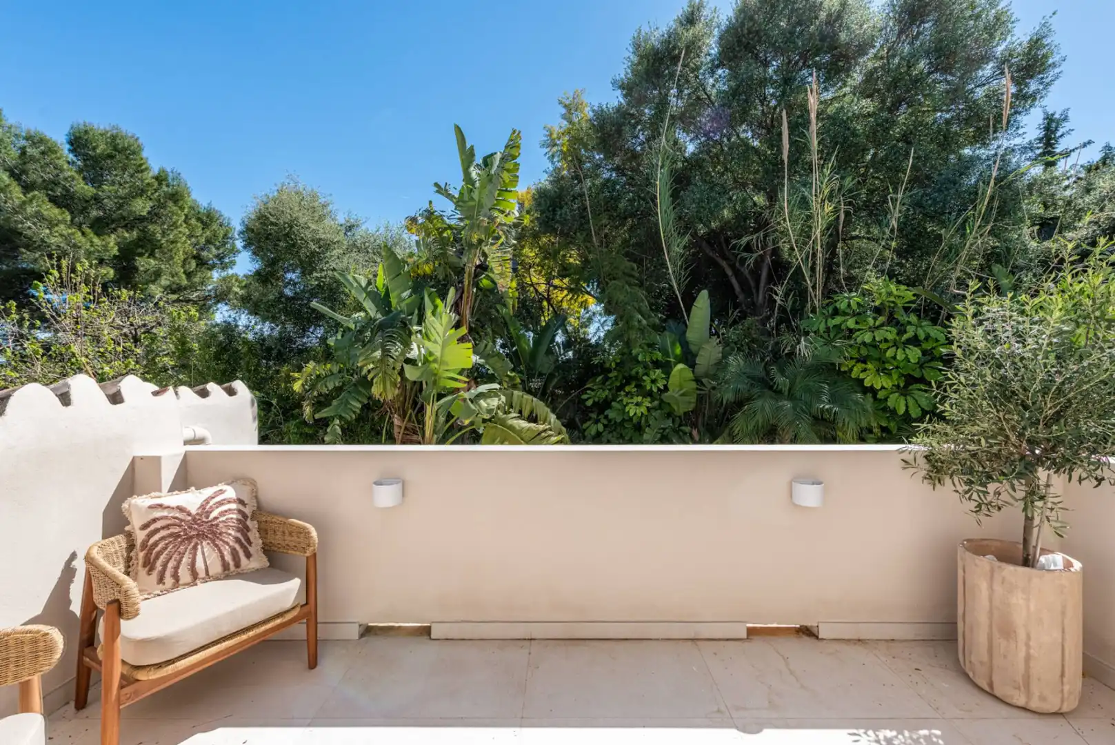 Terraza de Casa adosada en venta en Marbella con Aire acondicionado, Jardín privado y Terraza