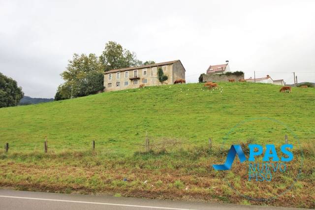 Terreno residencial en Venta en Barrio Santa Rosa en Villaescusa (Cantabria)