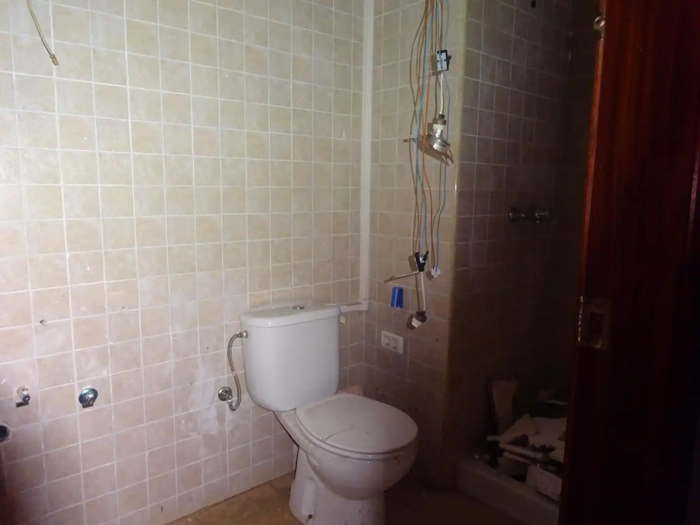 Local comercial en venda a Madrigal, imagen 9