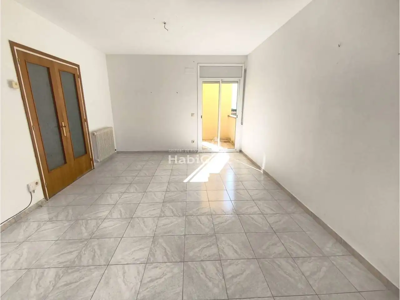 Wohnzimmer von Haus oder Chalet zum Verkauf in Medinyà mit Heizung und Terrasse