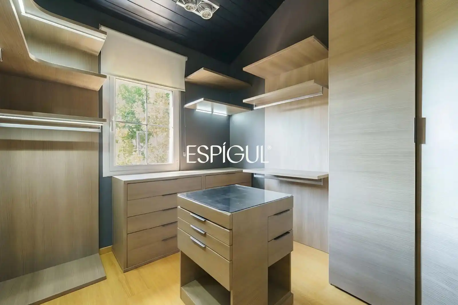 Casa adosada en venta en Sant Cugat del Vallès con Aire acondicionado, Calefacción y Terraza