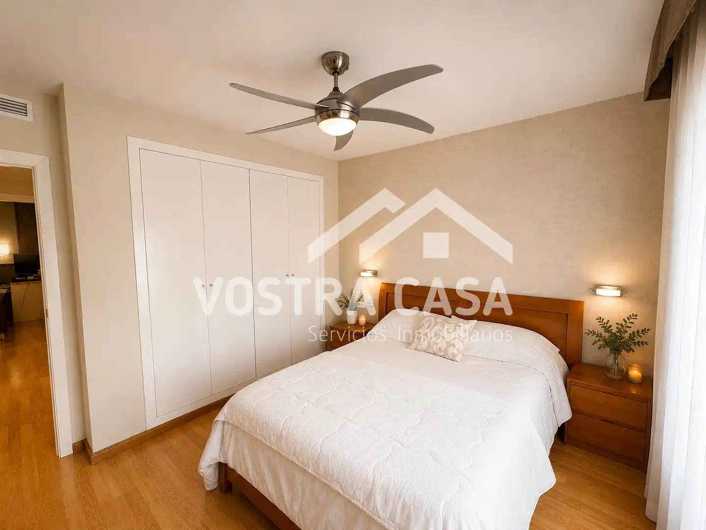 Schlafzimmer von Haus oder Chalet zur Miete in Chiva mit Klimaanlage, Schwimmbad und Möbliert