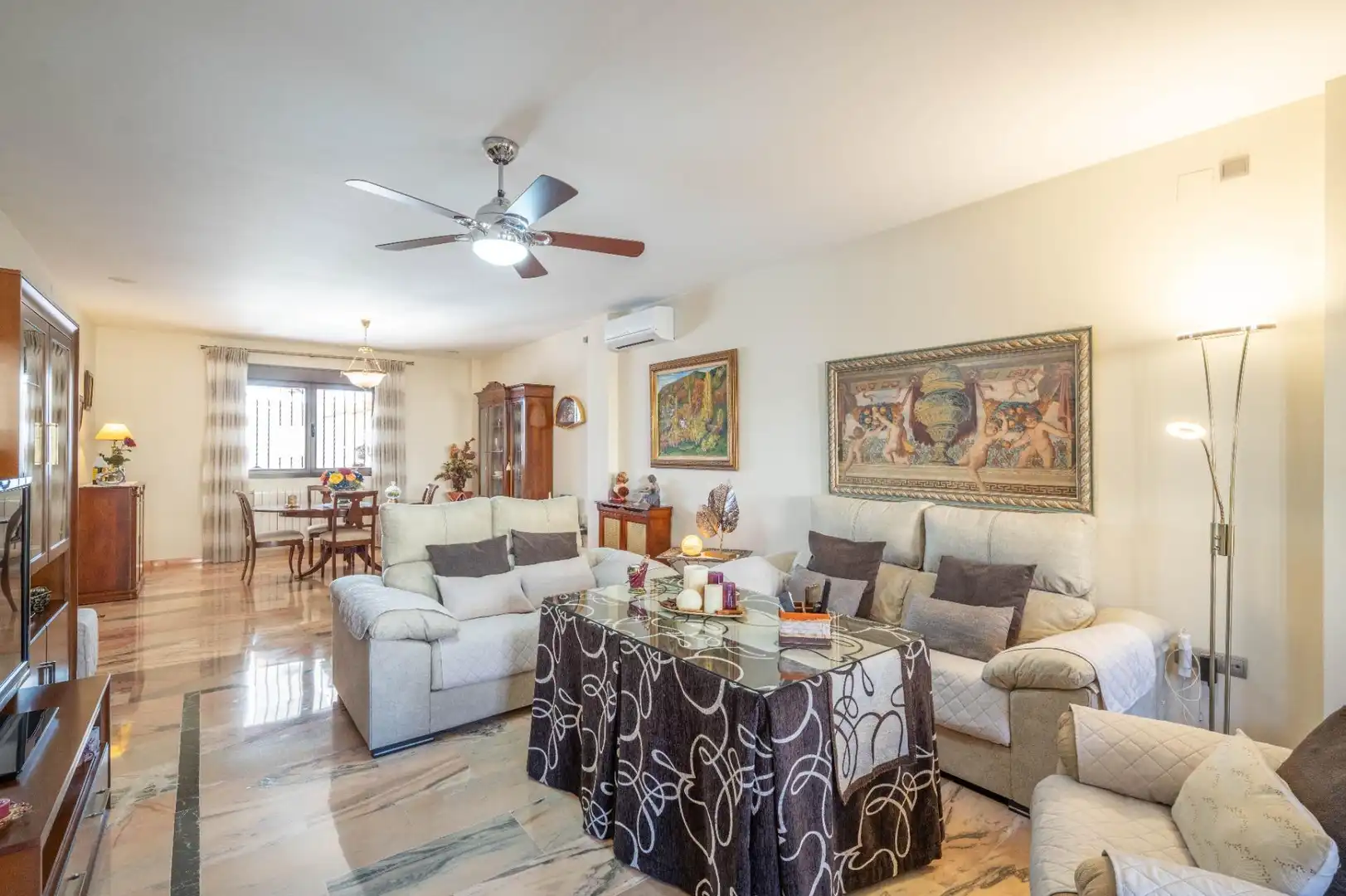 Sala de estar de Casa o chalet en venta en Albolote con Aire acondicionado, Calefacción y Terraza