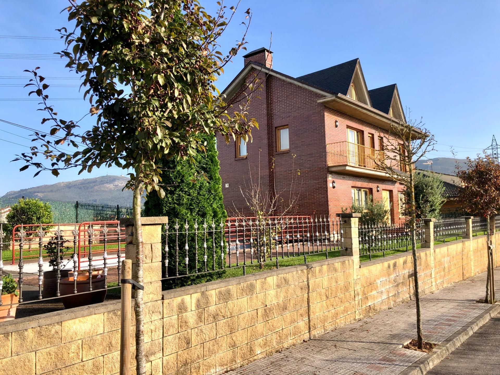 Exterior view of Houses for sale in El Astillero    with Private garden, Terrace and Storage room