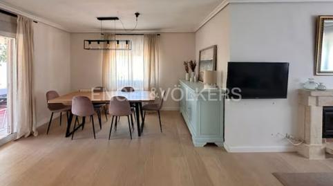 Foto 5 de Casa o chalet de alquiler en Núcleo Urbano, Valencia