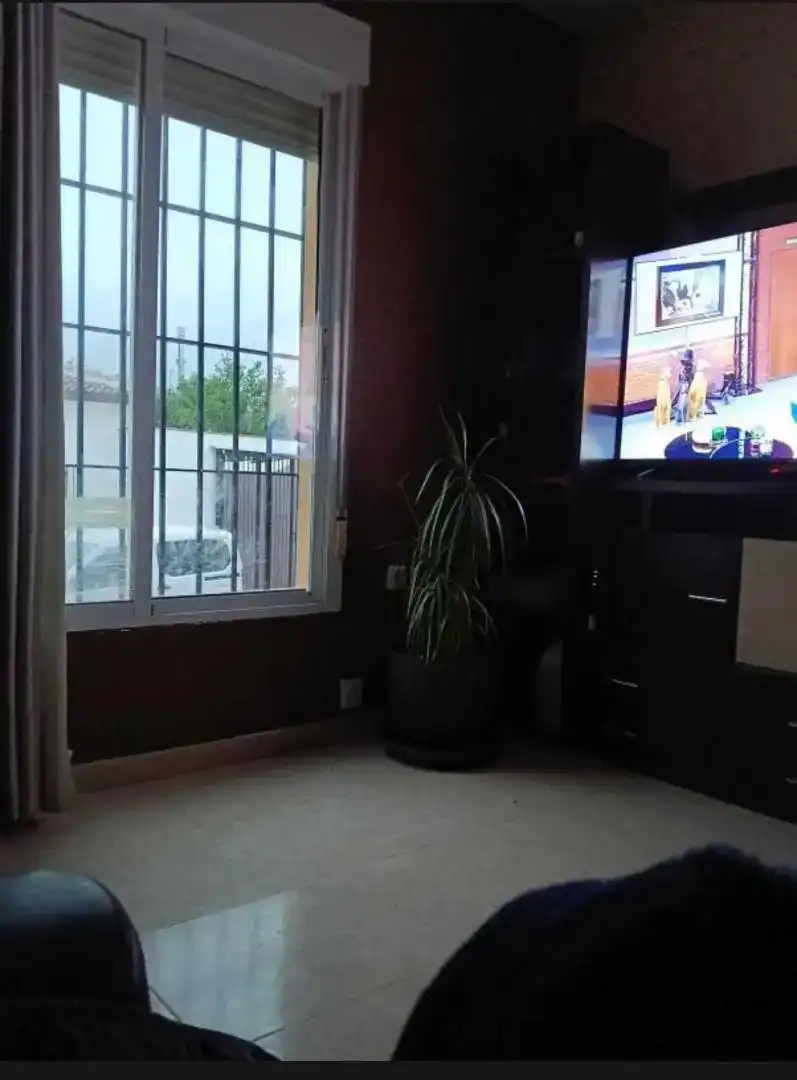 Sala d'estar de Casa adosada per a compartir en Mollina amb Moblat, Forn i Rentadora