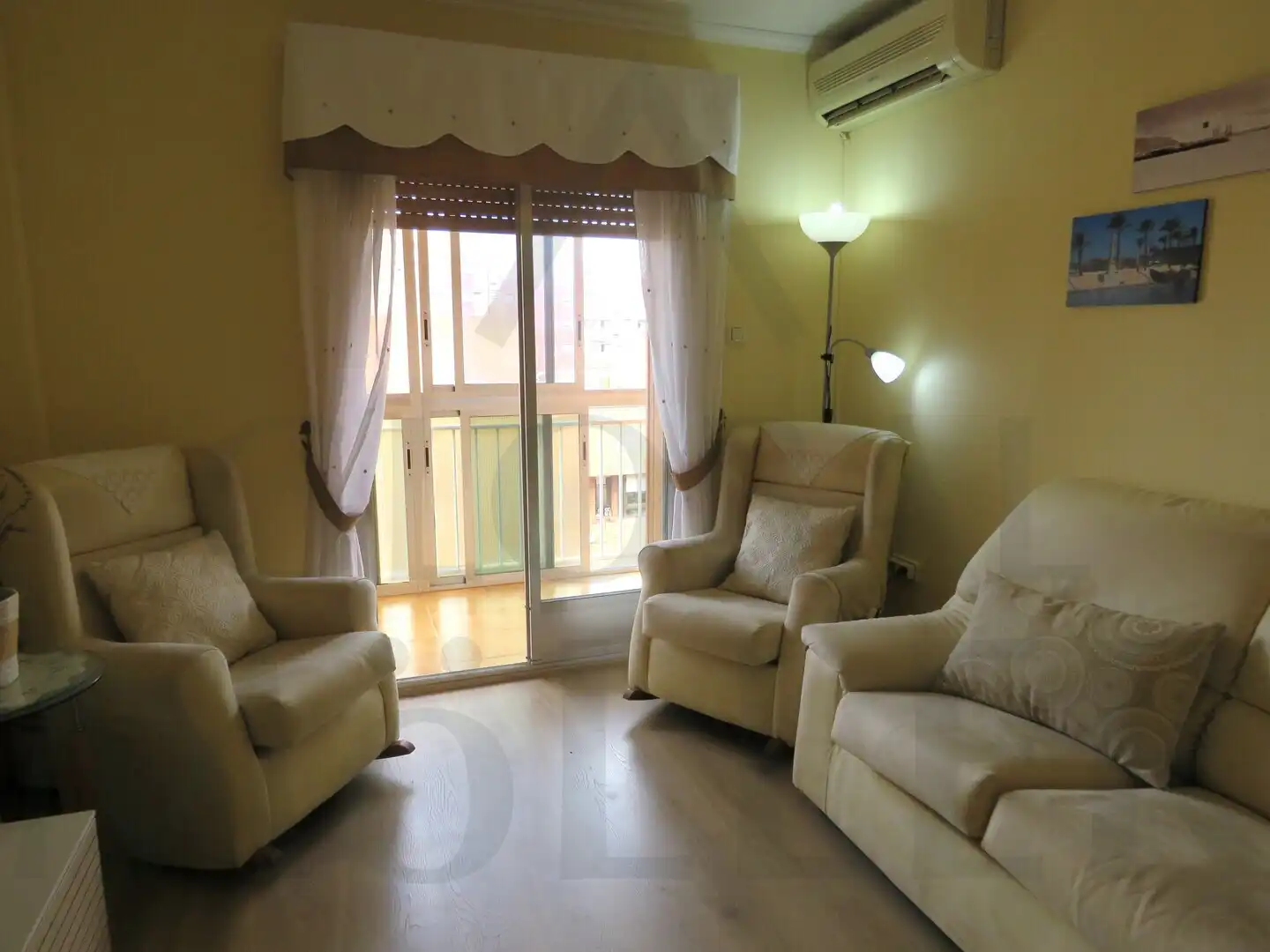 Sala de estar de Piso en venta en Cartagena con Aire acondicionado, Amueblado y Horno