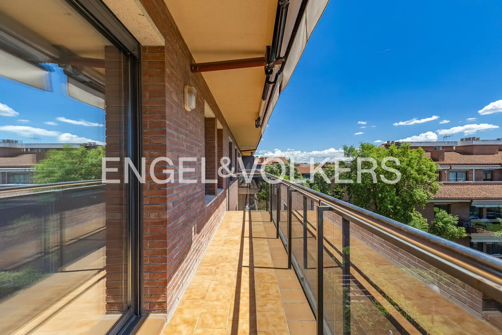 Terrace of Flat for sale in Sant Cugat del Vallès  with Heating, Private garden and Parquet flooring