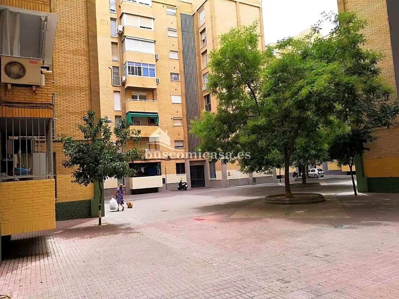 Vista exterior de Planta baja en venta en Jaén con Terraza y Balcón