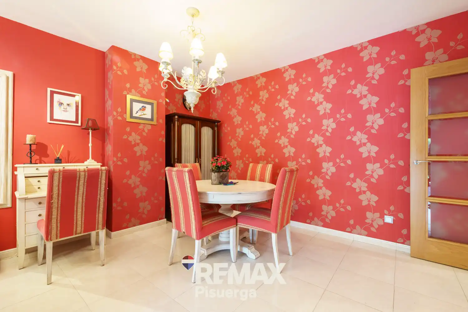 Comedor de Casa o chalet en venta en Valladolid con Aire acondicionado, Jardín privado y Terraza