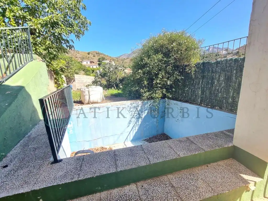 Vista exterior de Casa o chalet en venta en Canillas de Aceituno con Aire acondicionado, Jardín privado y Terraza
