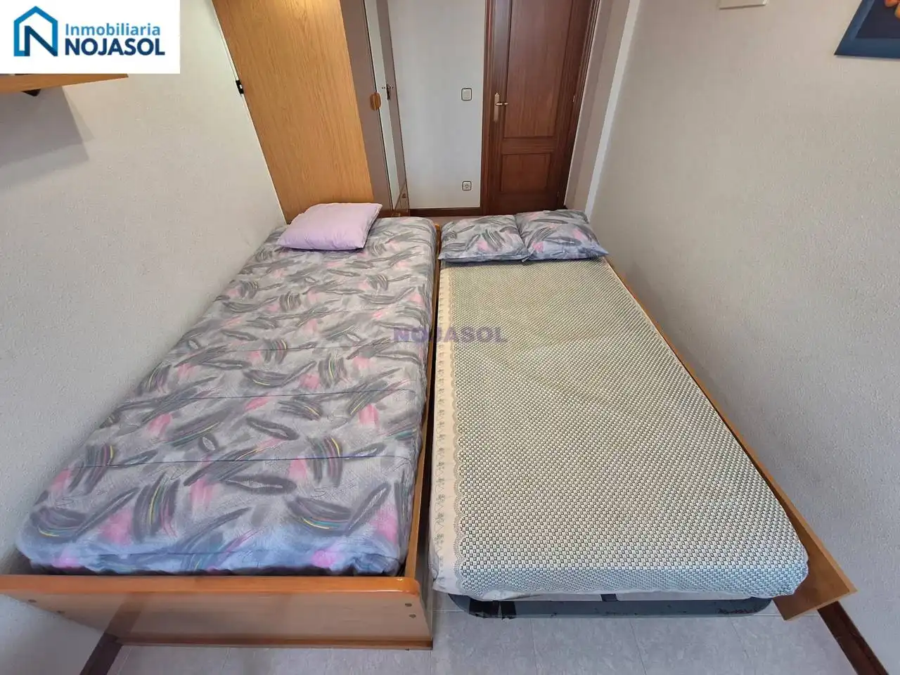 Habitación de Piso de alquiler en Noja con Terraza y Amueblado