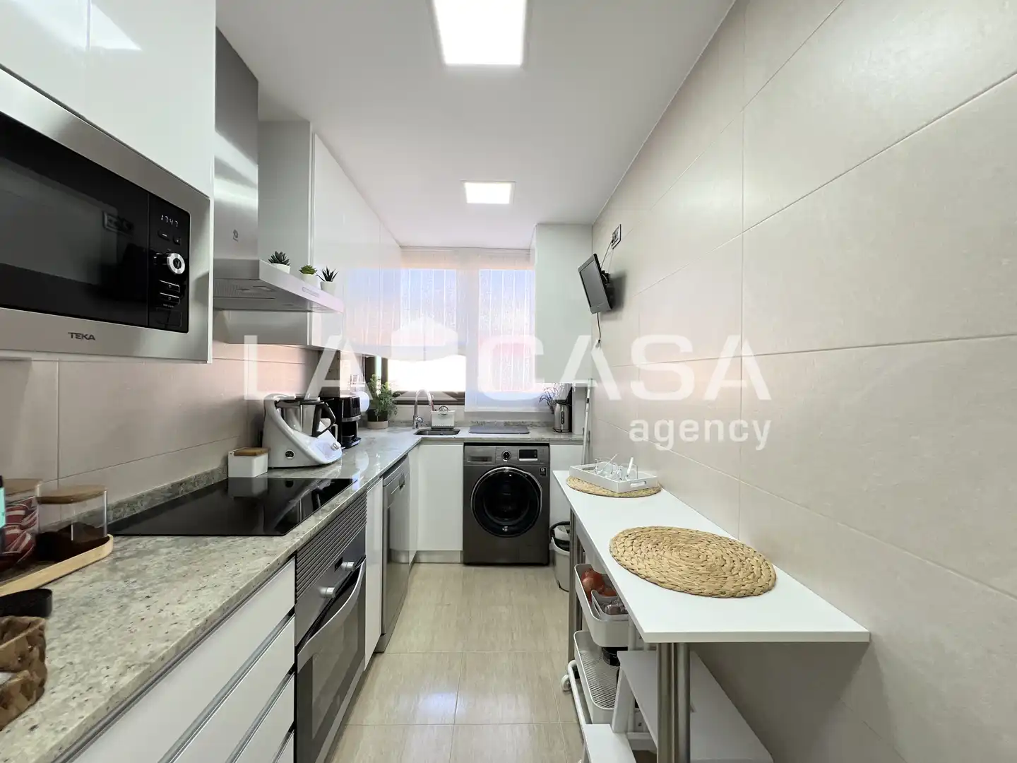 Cocina de Piso en venta en Badalona con Calefacción y Balcón