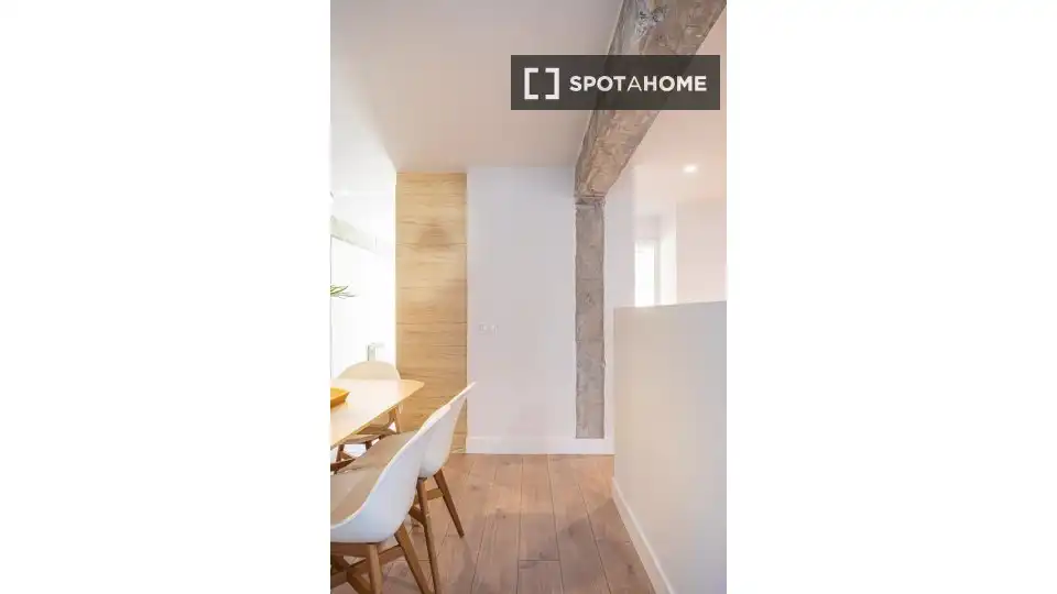 Dining room of Flat for rent in Madrid  with Air Conditioner, Heating and Furnished