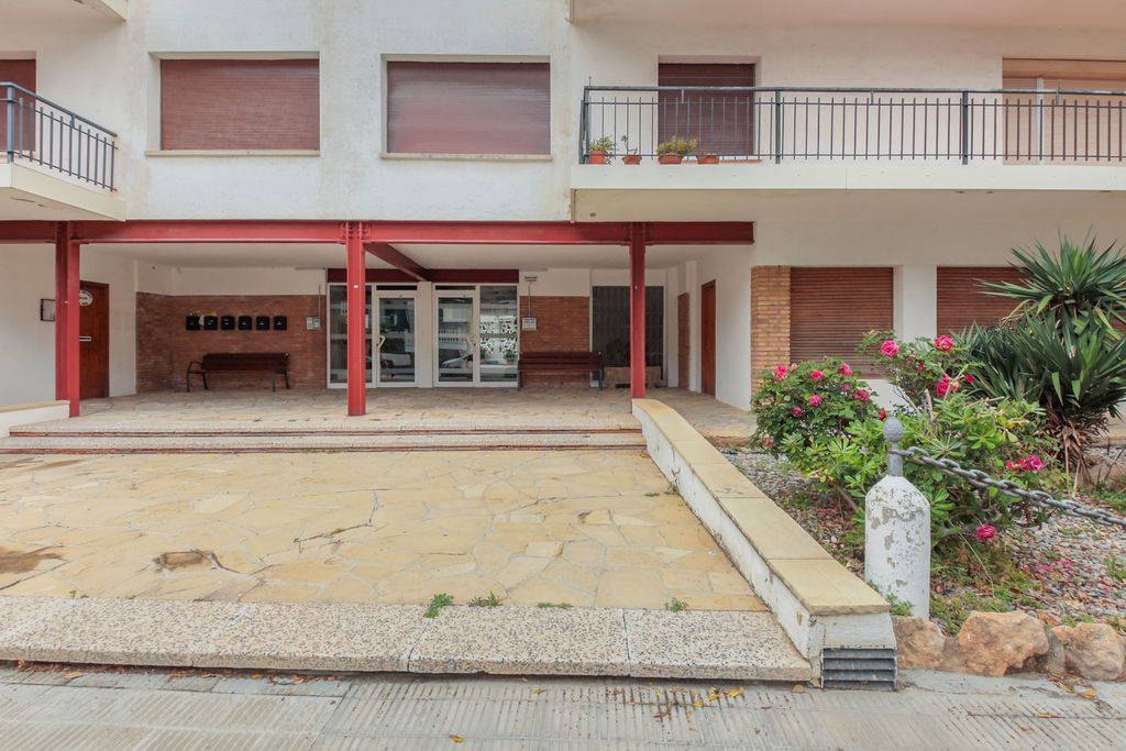Exterior view of Flat for sale in El Vendrell