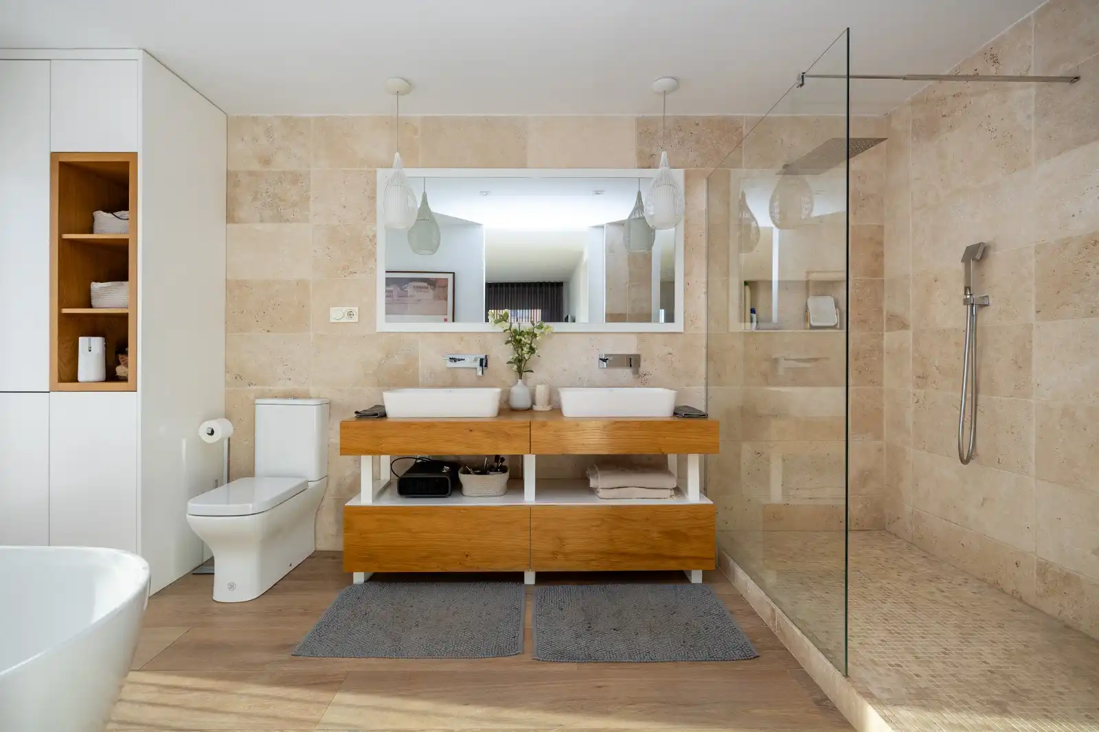 Baño de Ático en venta en Granada con Aire acondicionado, Calefacción y Terraza