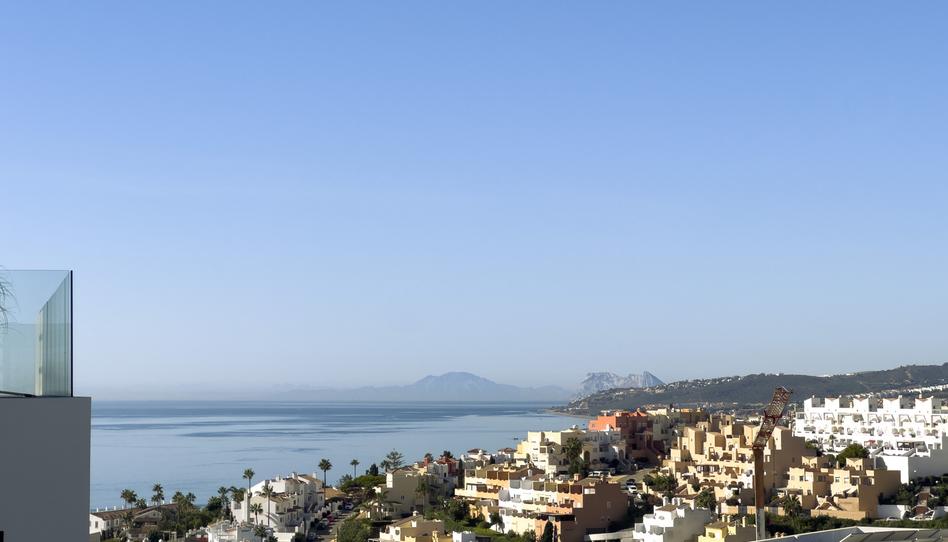 Foto 1 de Apartament en venda a Maria de Zayas, 1, Bahía de Casares, Málaga