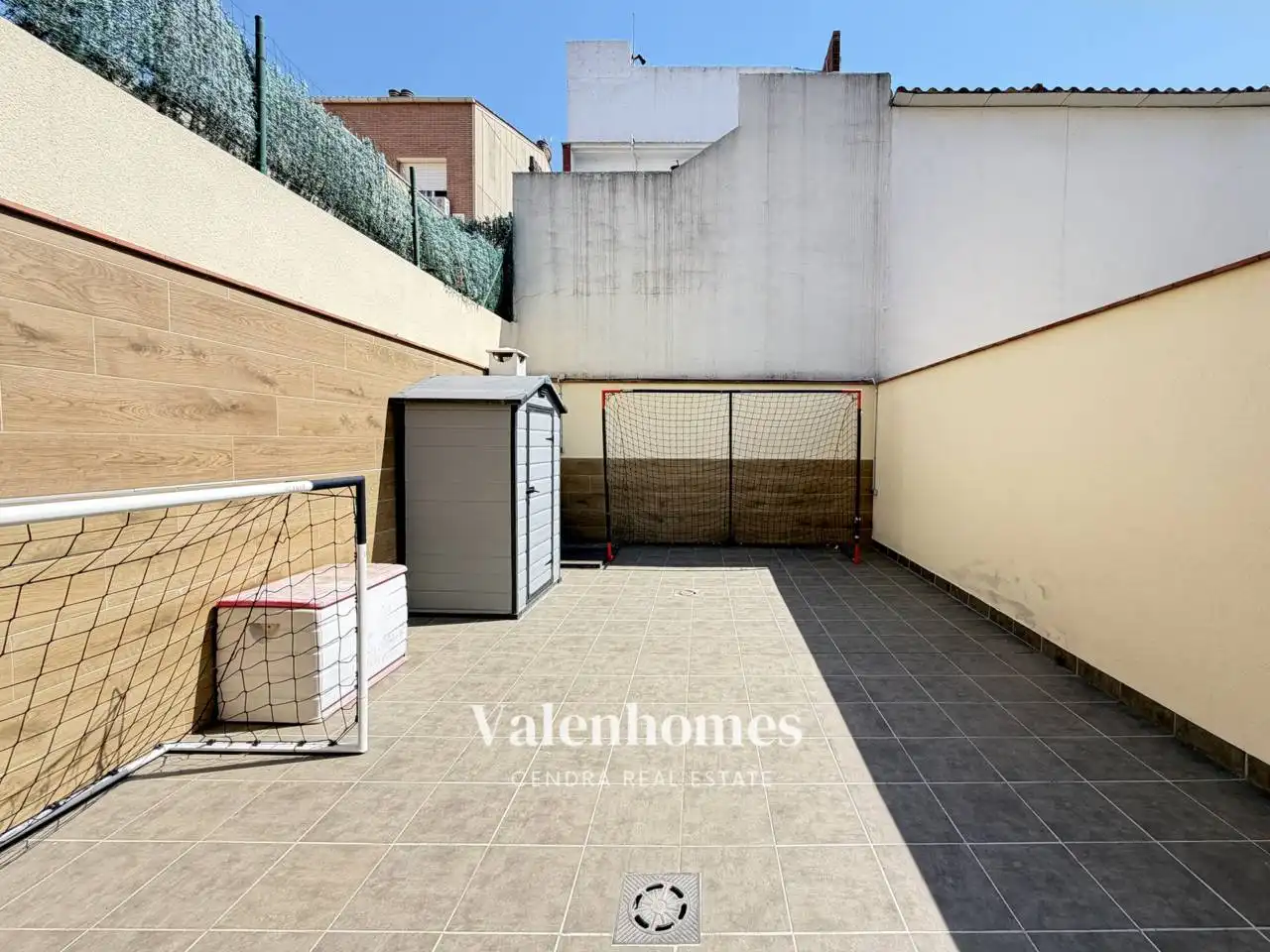 Vista exterior de Casa o xalet en venda en Terrassa amb Aire condicionat, Calefacció i Terrassa