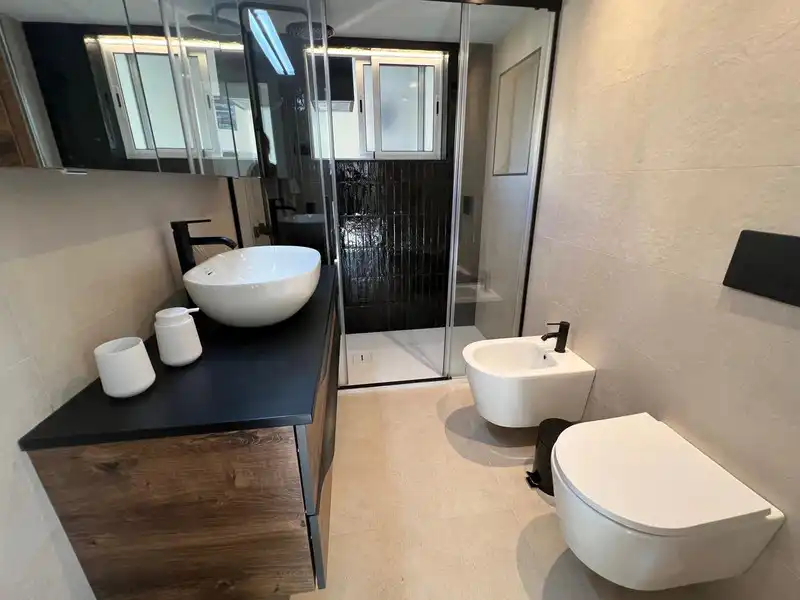 Bany de Apartament de lloguer en Marbella amb Aire condicionat, Terrassa i Traster