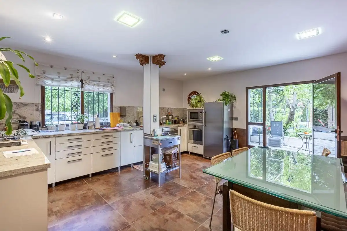 Detached house with pool for sale in Huétor Vega, imagen 13