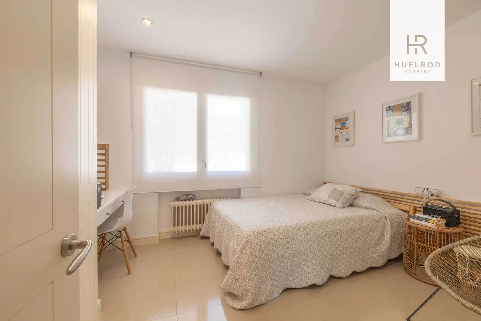 Schlafzimmer von Haus oder Chalet zum Verkauf in Sant Vicenç de Montalt mit Klimaanlage, Heizung und Privatgarten