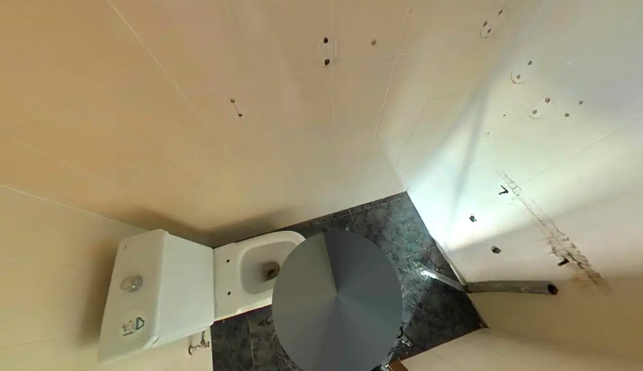 Baño de Piso en venta en Almería