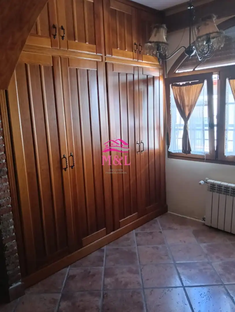 Bedroom of Houses for sale in Esparragalejo  with Air Conditioner, Heating and Terrace