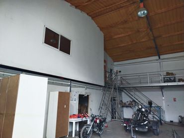 Industrial building to rent in Arahal
