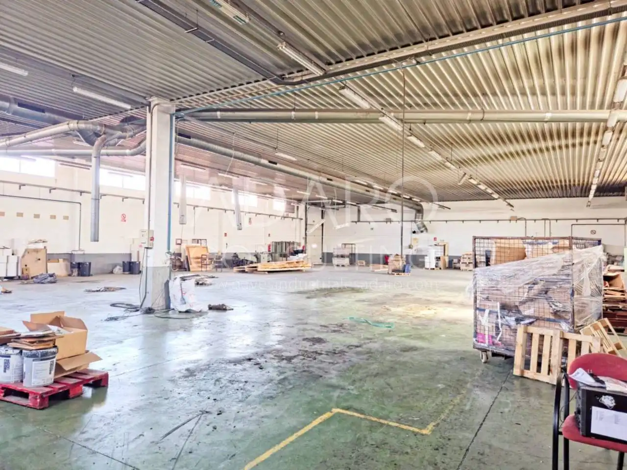 Fabrikhallen zur Miete in Fuenlabrada