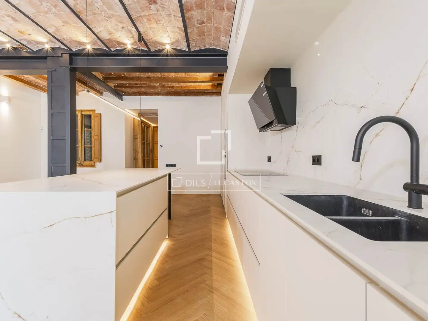 Appartamento con balcone in vendita a Eixample, imagen 8