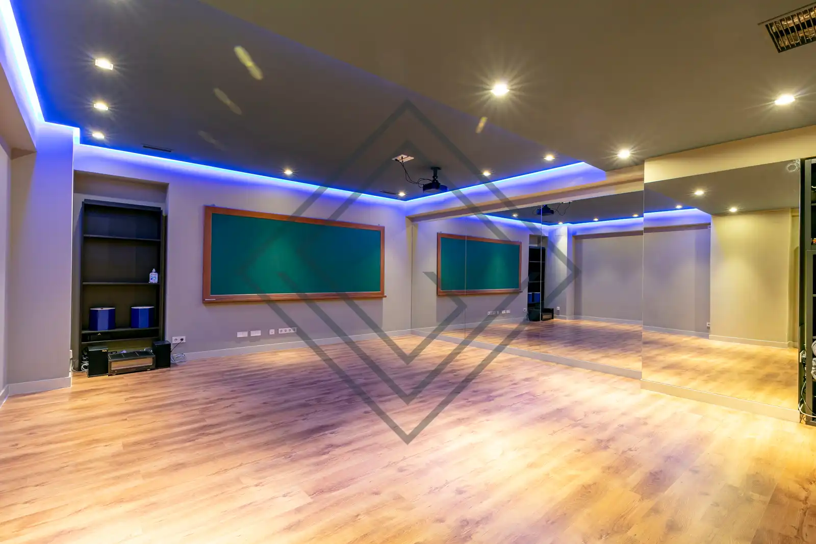 Office for sale in Madrid