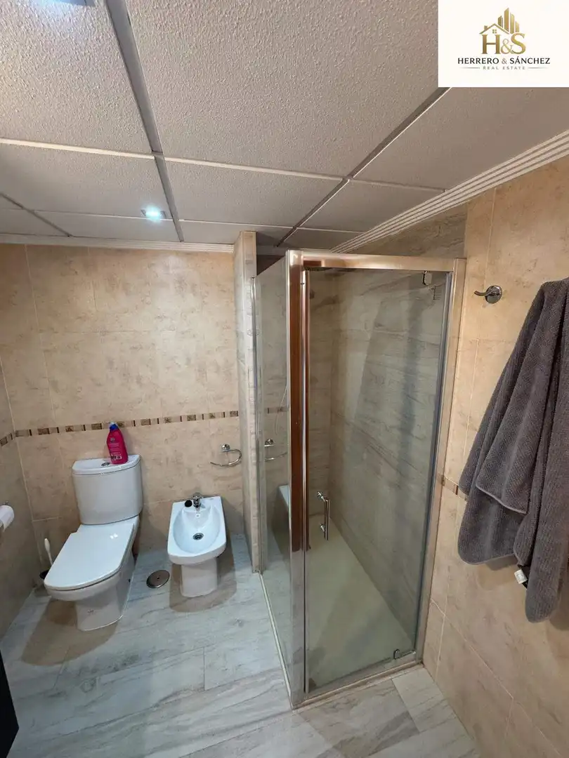 Bathroom of Houses for sale in Alicante / Alacant  with Air Conditioner, Heating and Private garden