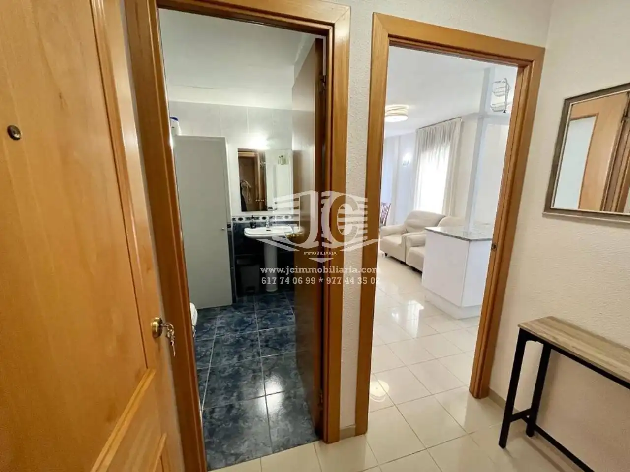 Flat for rent in Tortosa  with Air Conditioner, Furnished and Balcony
