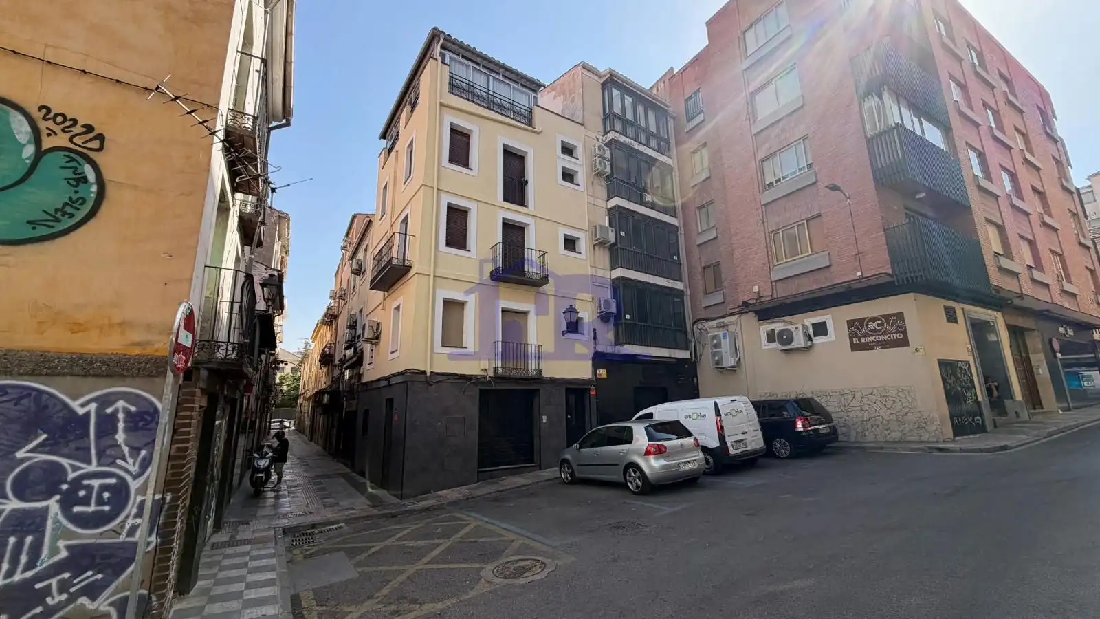 Local comercial de lloguer a Doctor Galindez