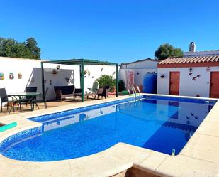 Swimming pool of House or chalet for sale in Chiclana de la Frontera  with Terrace, Swimming Pool and Alarm