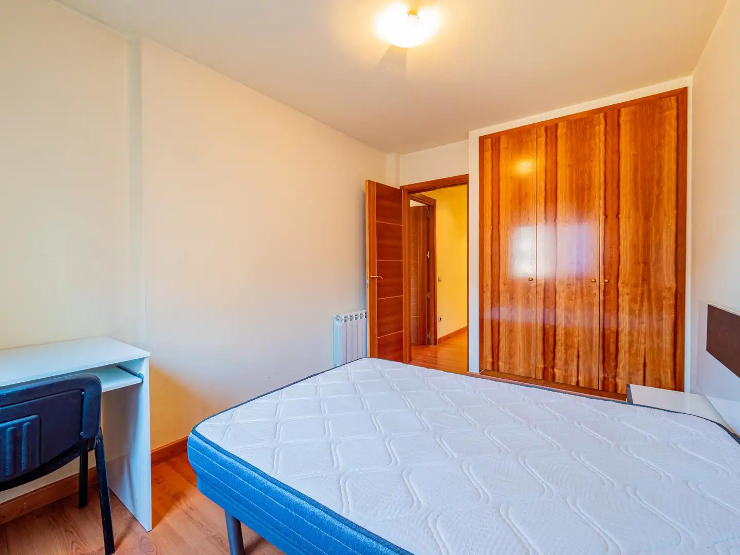Habitación de Piso en venta en Vic con Calefacción